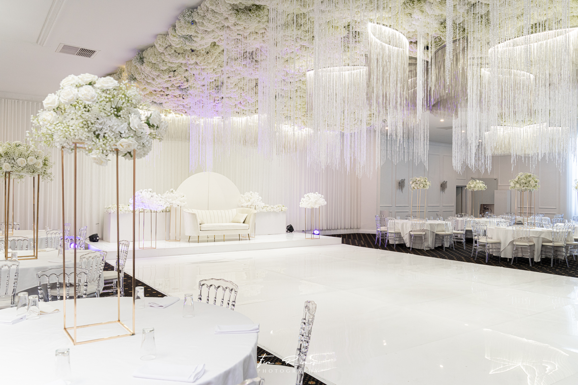Affordable Vs. Luxury Wedding Venues in Melbourne: Which One is Right for You?